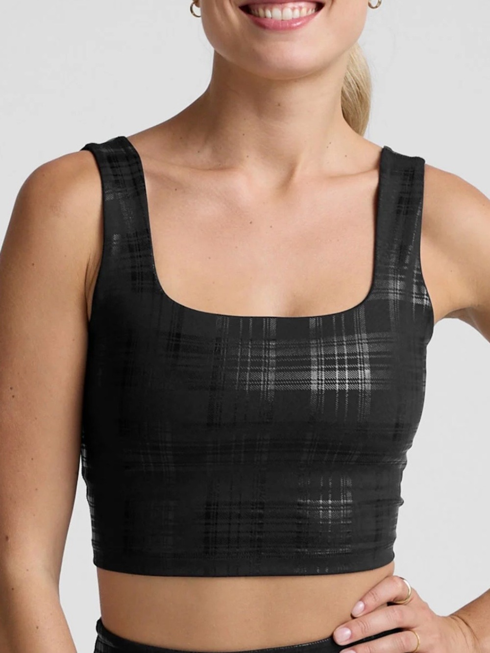 Beyond Yoga The Studio High Cropped Tank in Plaid Foil Black | Size Small